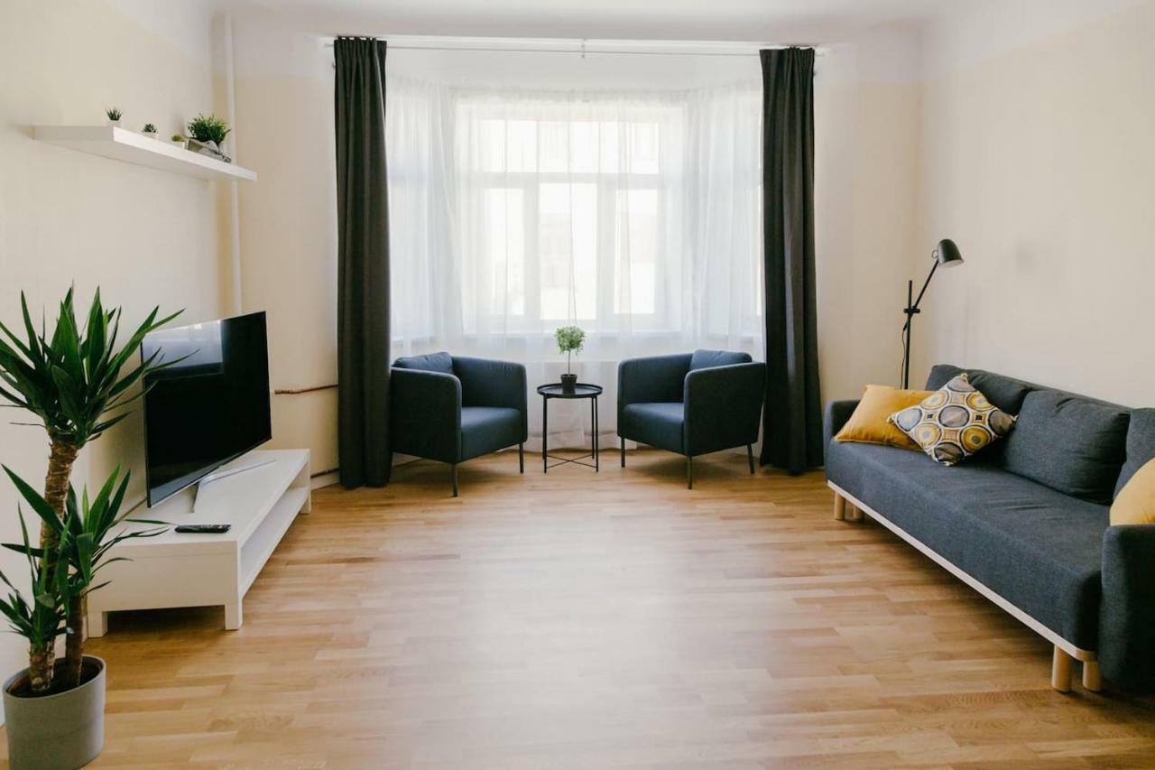 Izu Home Riga Exteriör bild